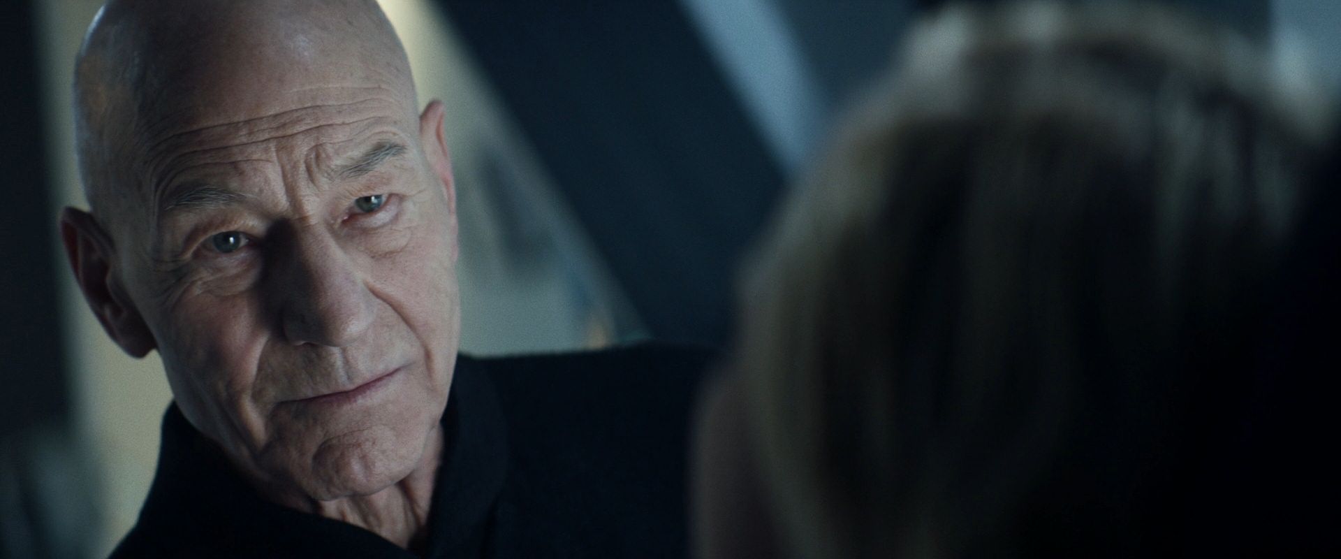 extant_StarTrek_PIC_1x08-BrokenPieces_03520.jpg