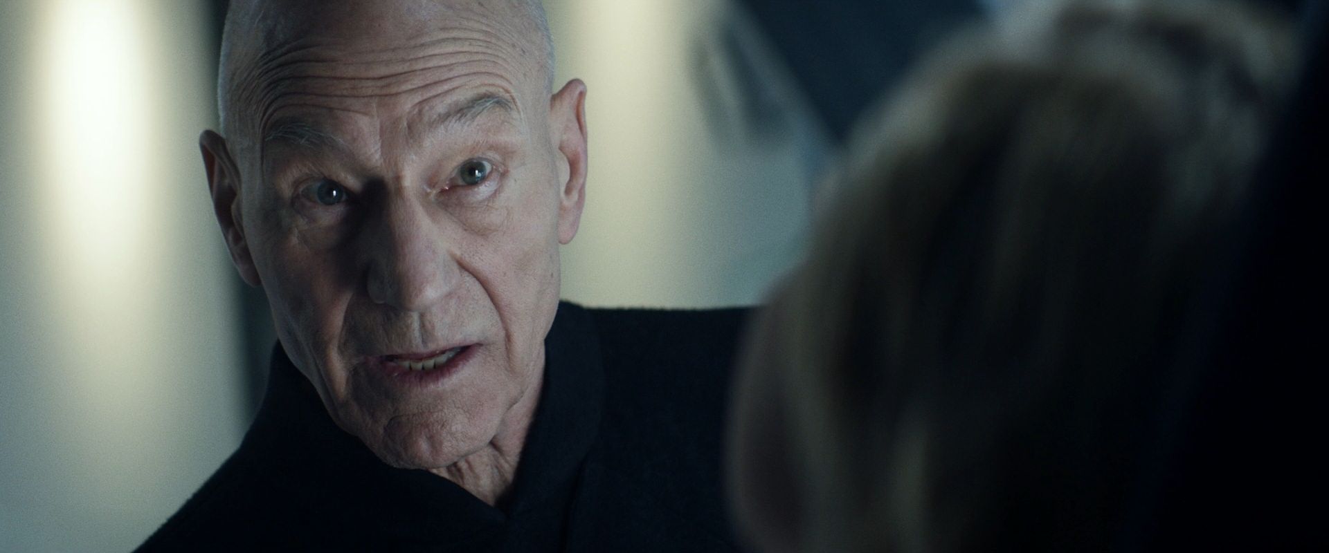 extant_StarTrek_PIC_1x08-BrokenPieces_03724.jpg