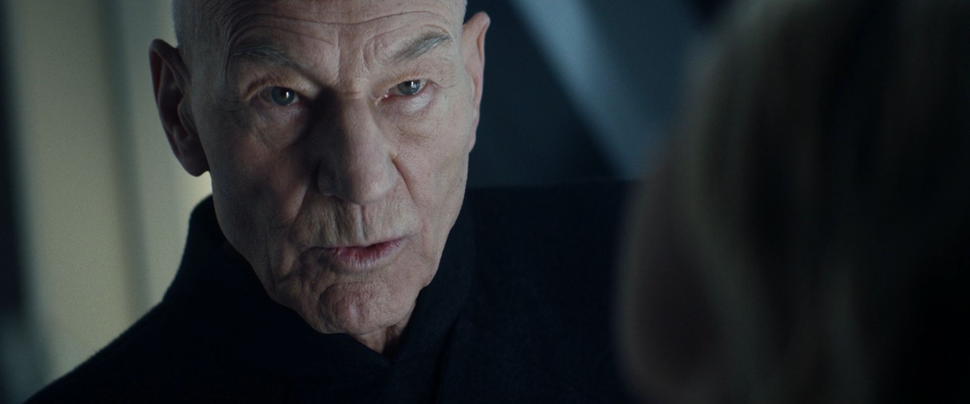 extant_StarTrek_PIC_1x08-BrokenPieces_03762.jpg