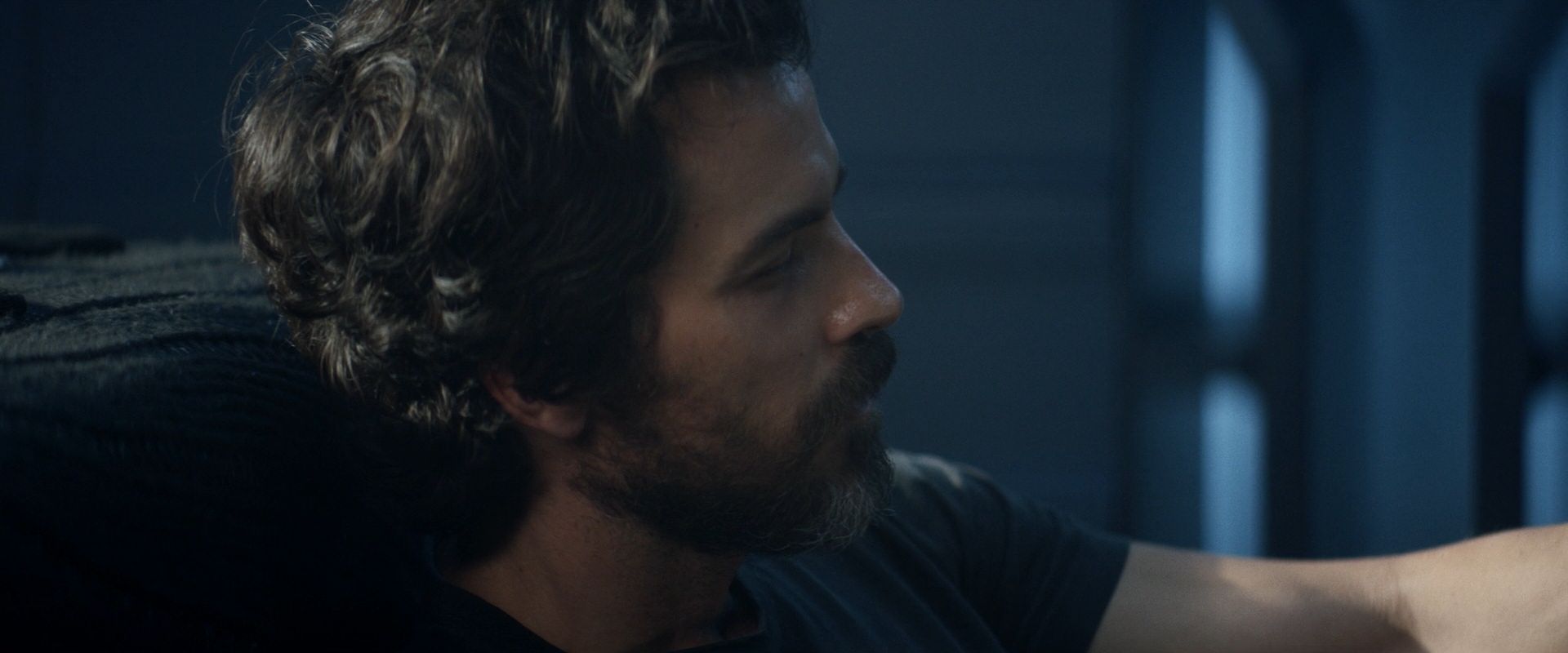 extant_StarTrek_PIC_1x08-BrokenPieces_03809.jpg