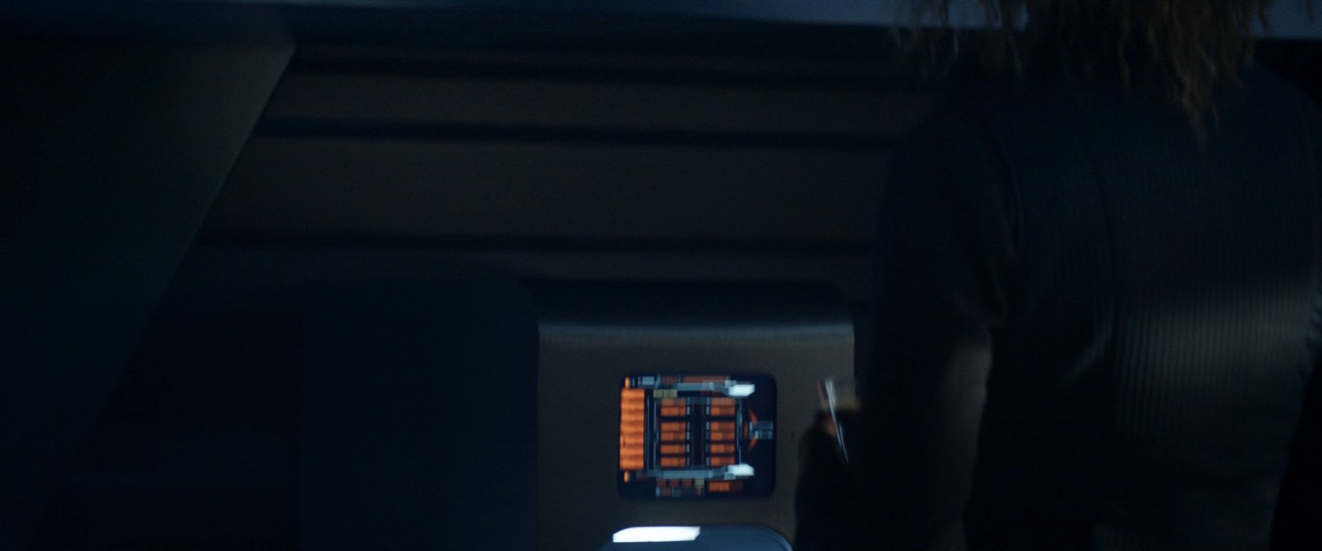 extant_StarTrek_PIC_1x08-BrokenPieces_03832.jpg
