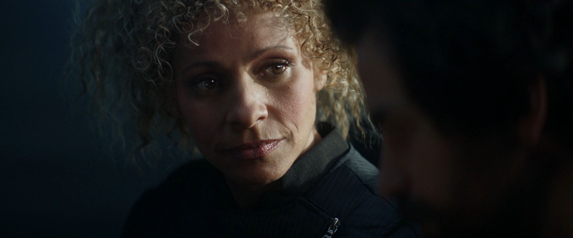 extant_StarTrek_PIC_1x08-BrokenPieces_03920.jpg