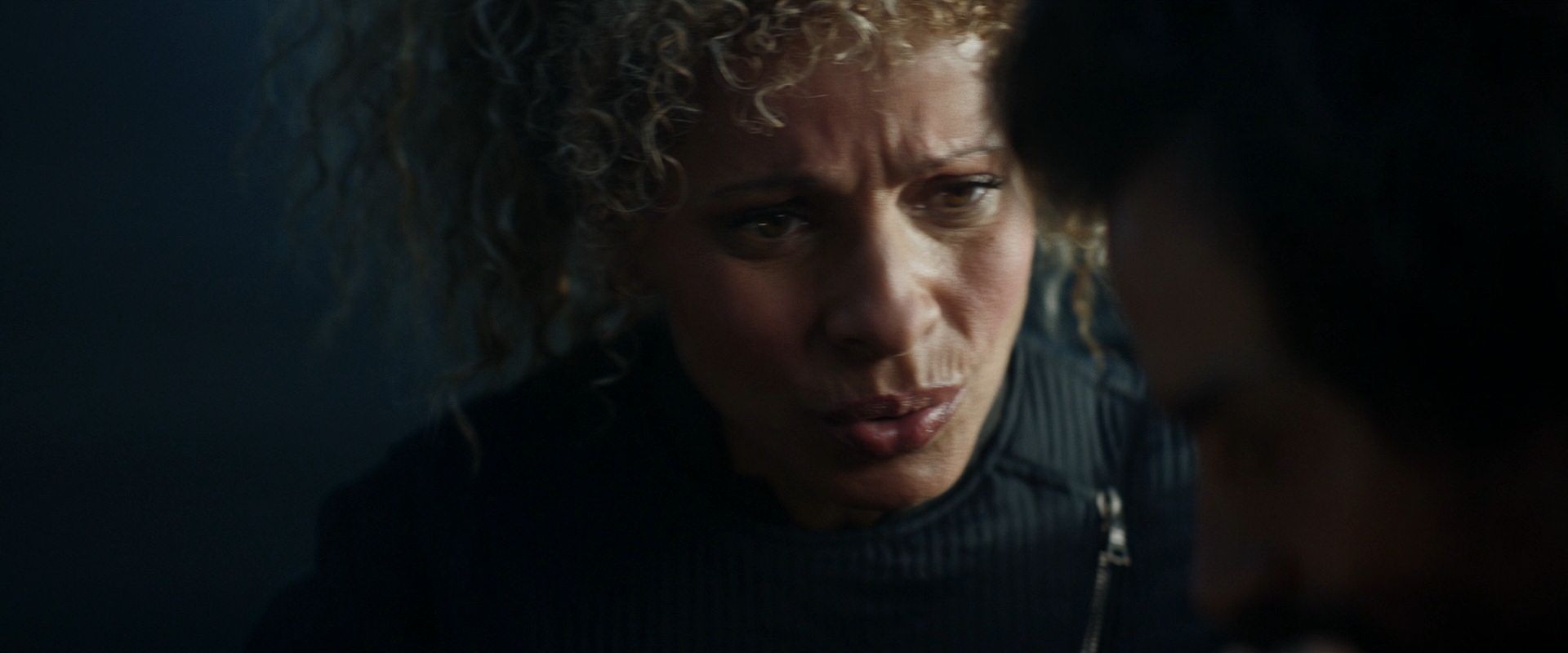 extant_StarTrek_PIC_1x08-BrokenPieces_03925.jpg