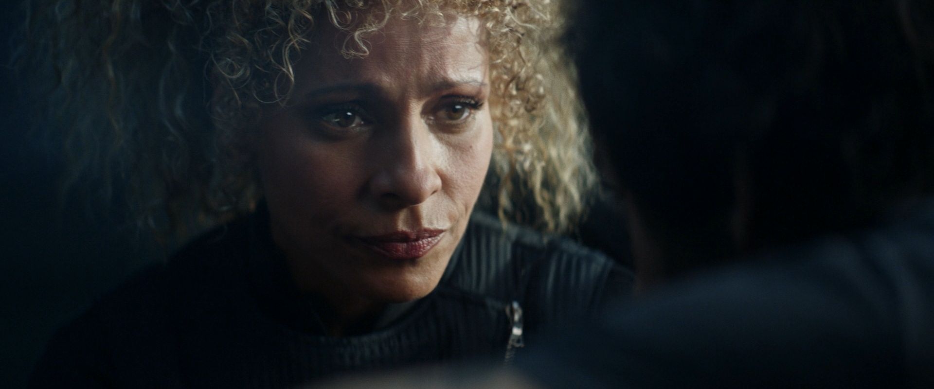 extant_StarTrek_PIC_1x08-BrokenPieces_04000.jpg