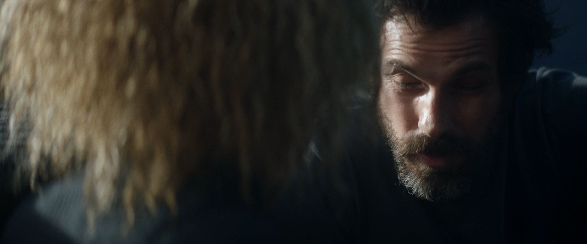 extant_StarTrek_PIC_1x08-BrokenPieces_04011.jpg