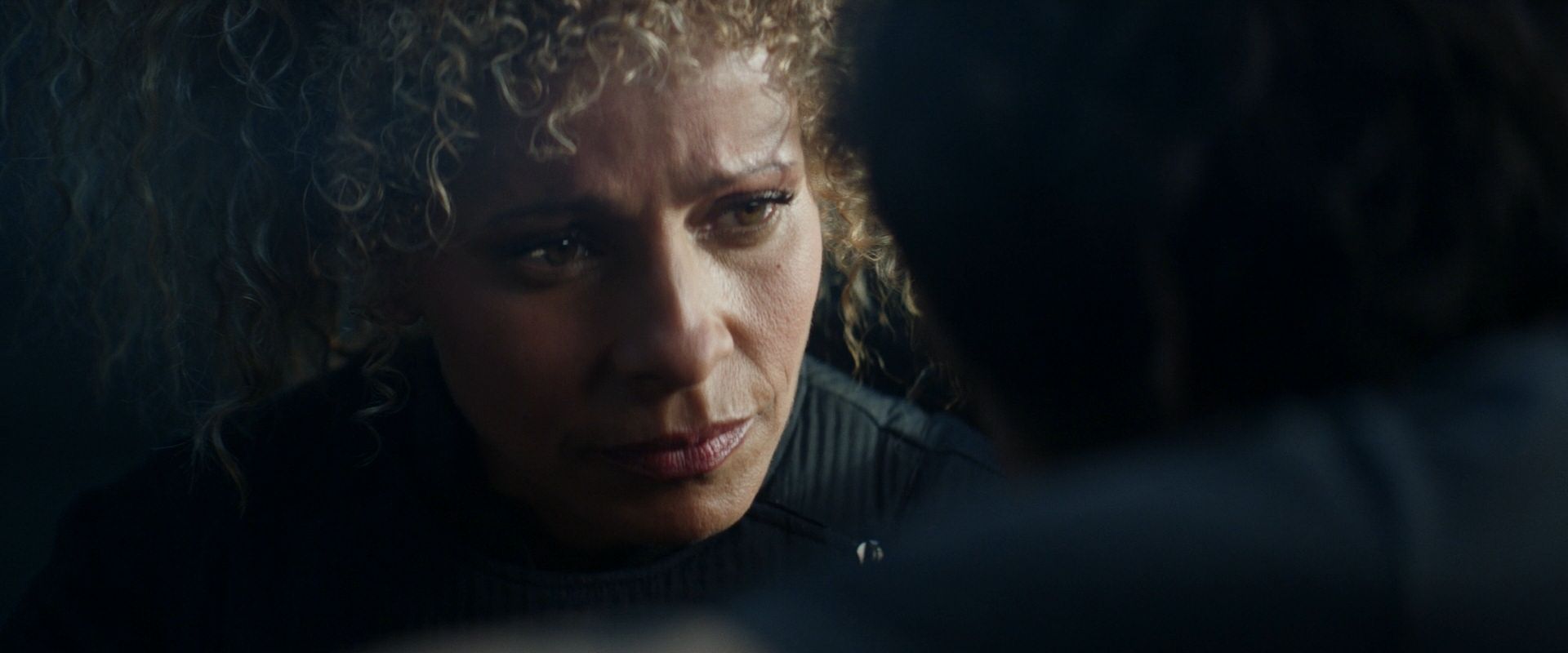 extant_StarTrek_PIC_1x08-BrokenPieces_04017.jpg