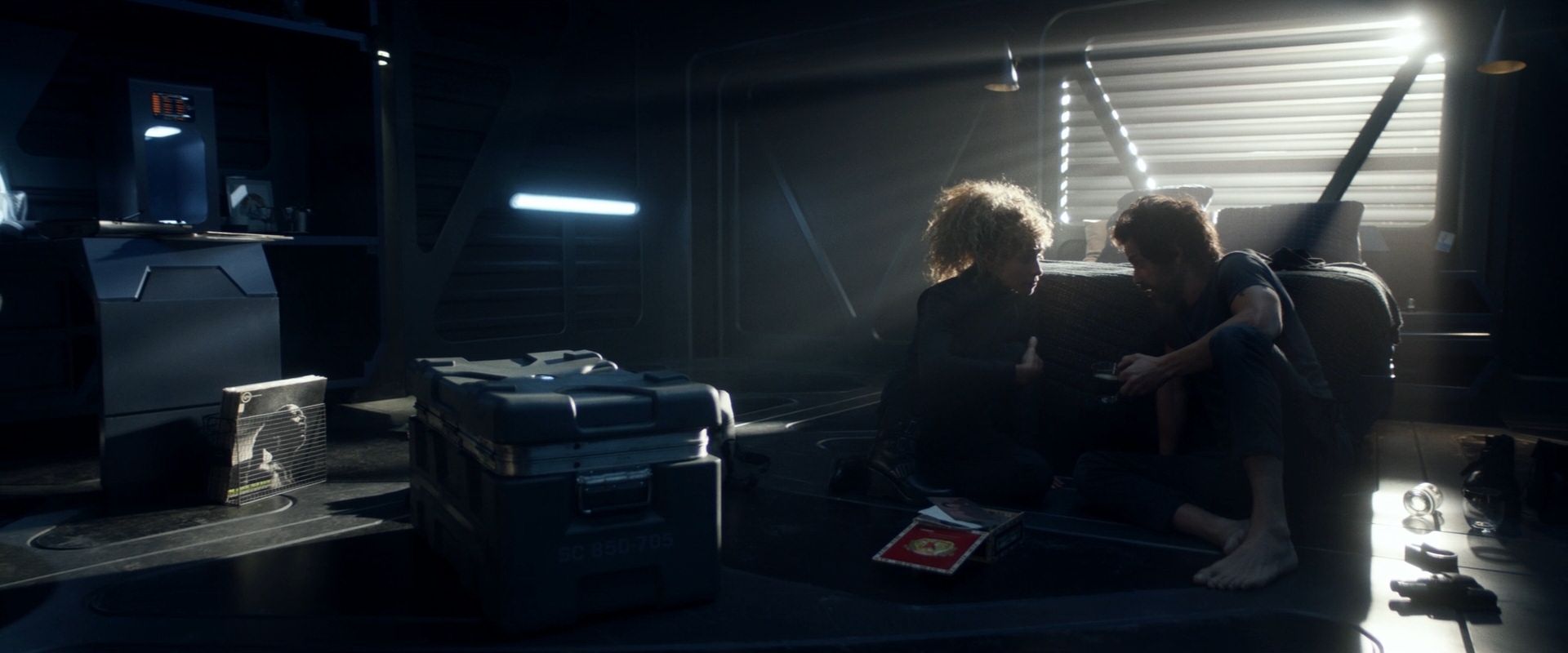 extant_StarTrek_PIC_1x08-BrokenPieces_04026.jpg