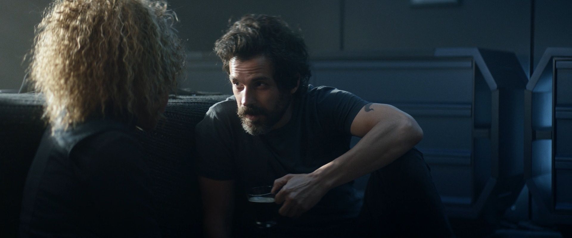 extant_StarTrek_PIC_1x08-BrokenPieces_04028.jpg