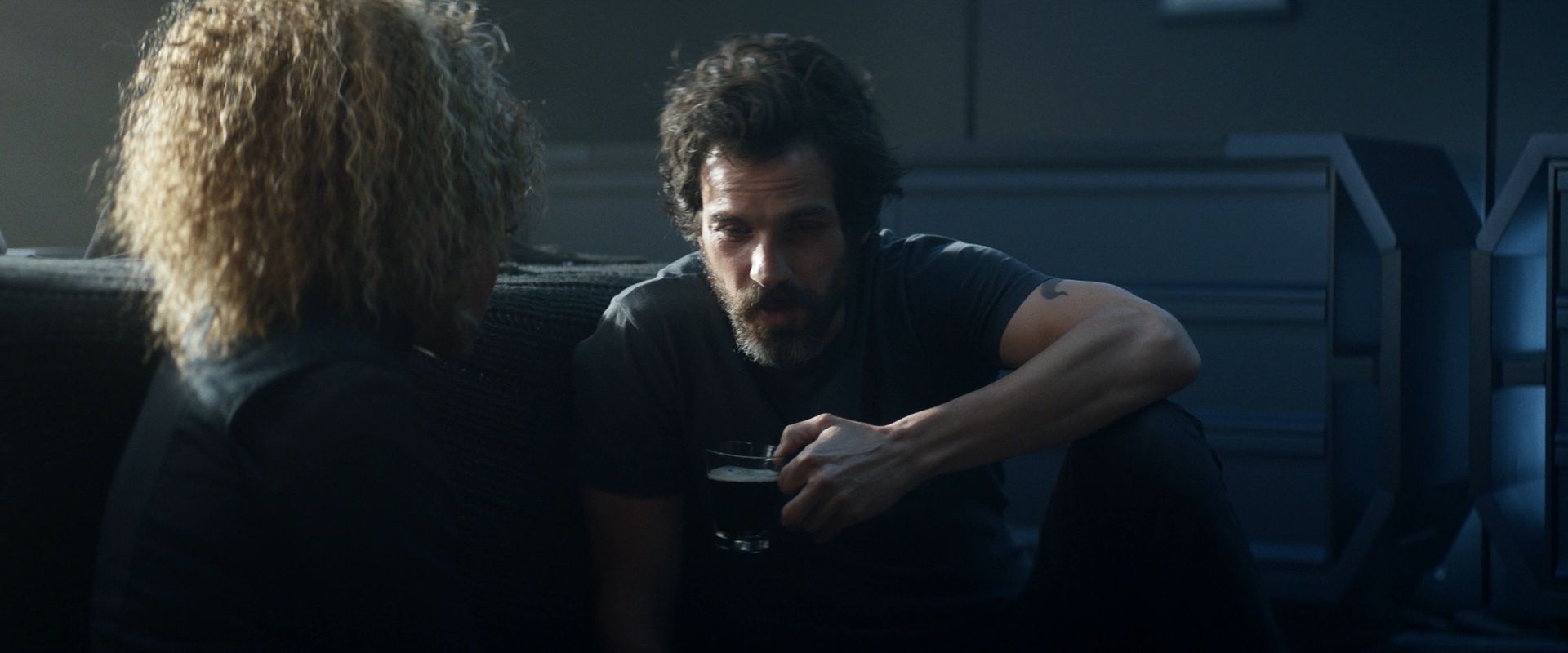 extant_StarTrek_PIC_1x08-BrokenPieces_04035.jpg