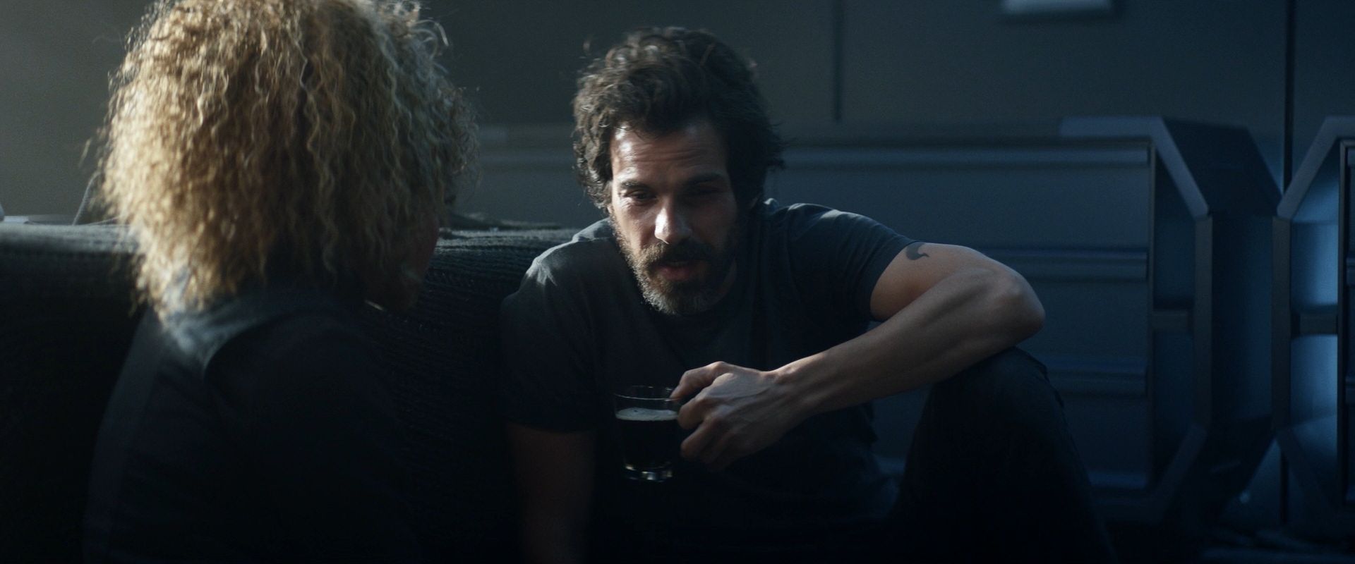extant_StarTrek_PIC_1x08-BrokenPieces_04036.jpg