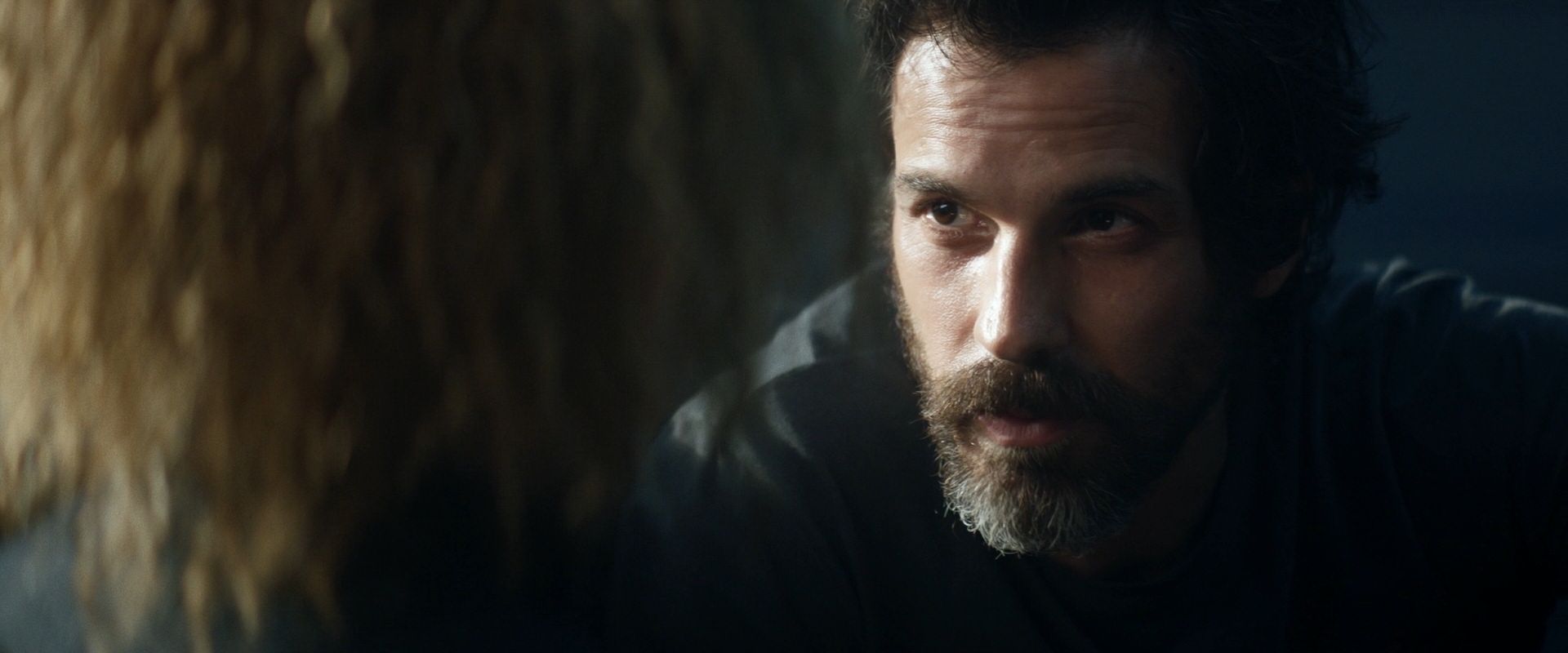 extant_StarTrek_PIC_1x08-BrokenPieces_04123.jpg