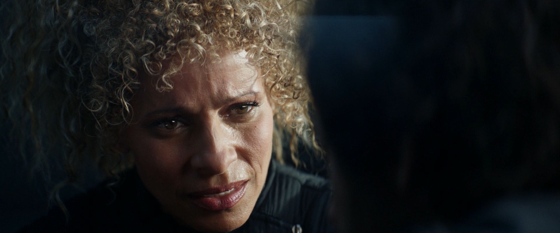 extant_StarTrek_PIC_1x08-BrokenPieces_04133.jpg