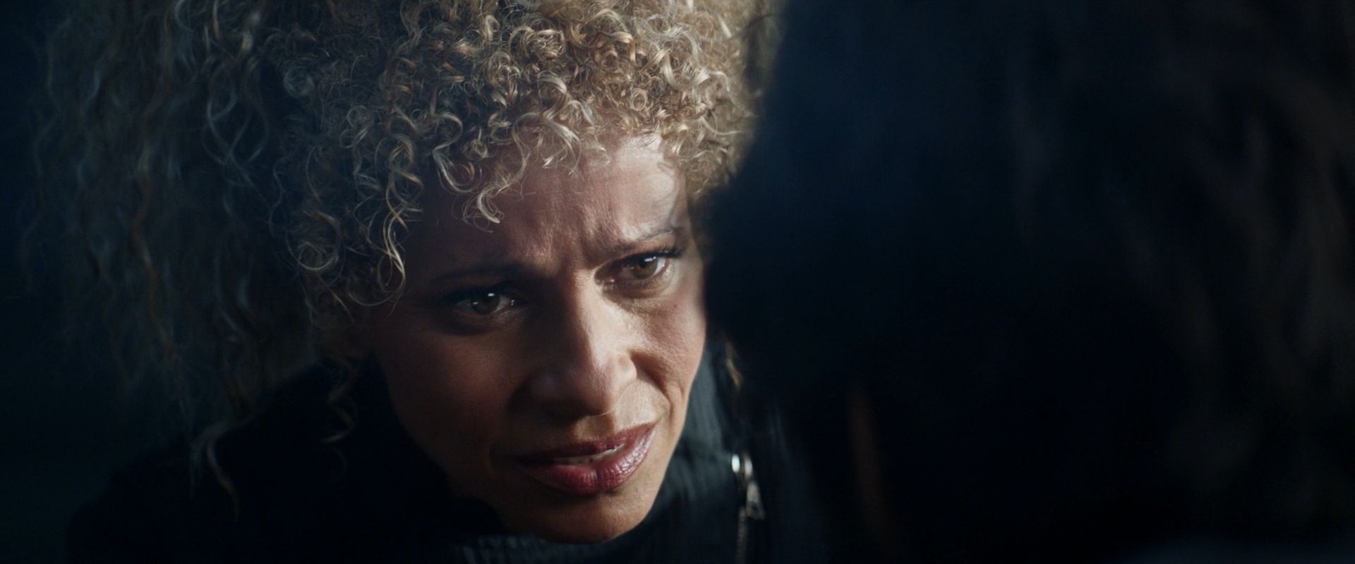 extant_StarTrek_PIC_1x08-BrokenPieces_04185.jpg