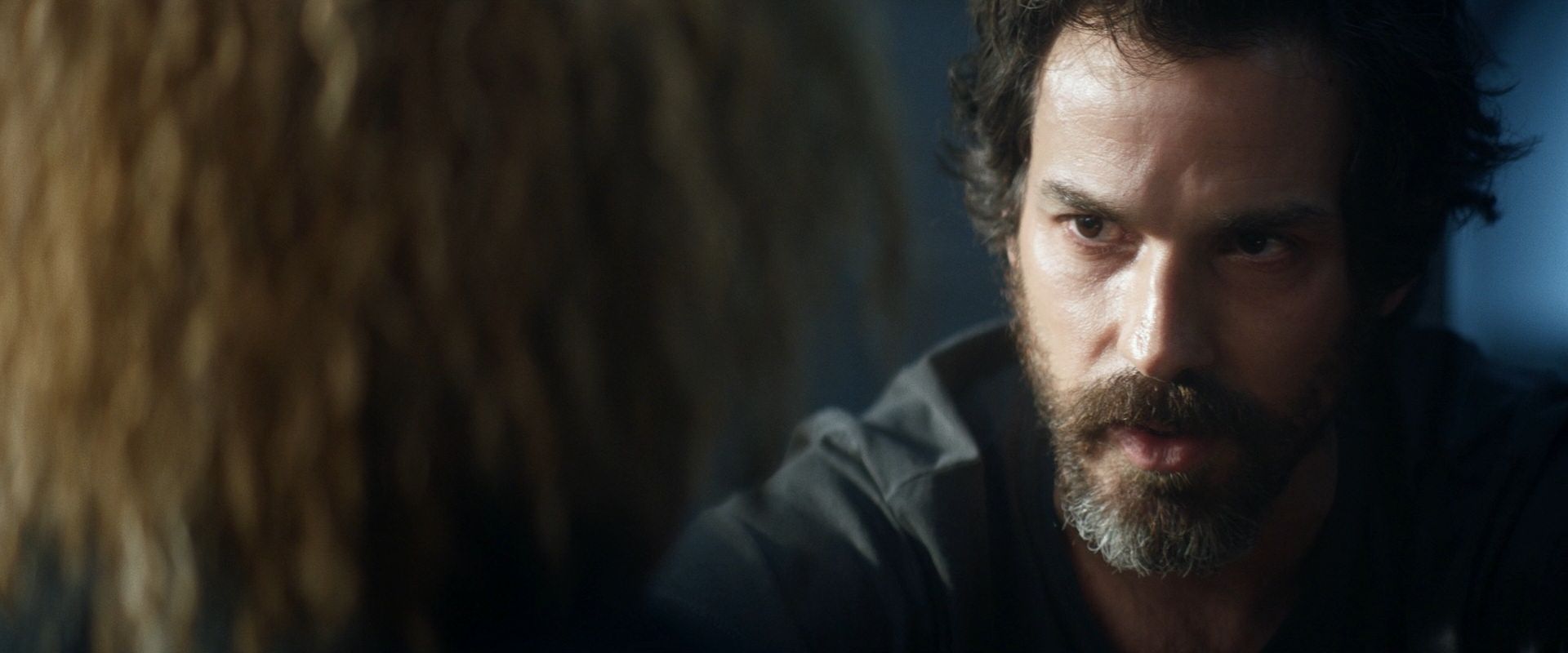 extant_StarTrek_PIC_1x08-BrokenPieces_04191.jpg