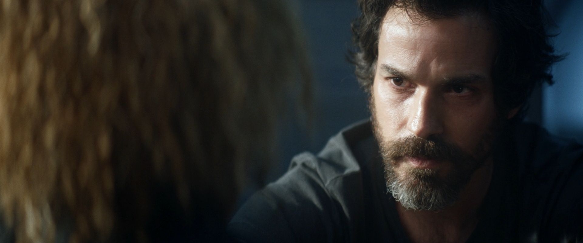 extant_StarTrek_PIC_1x08-BrokenPieces_04193.jpg