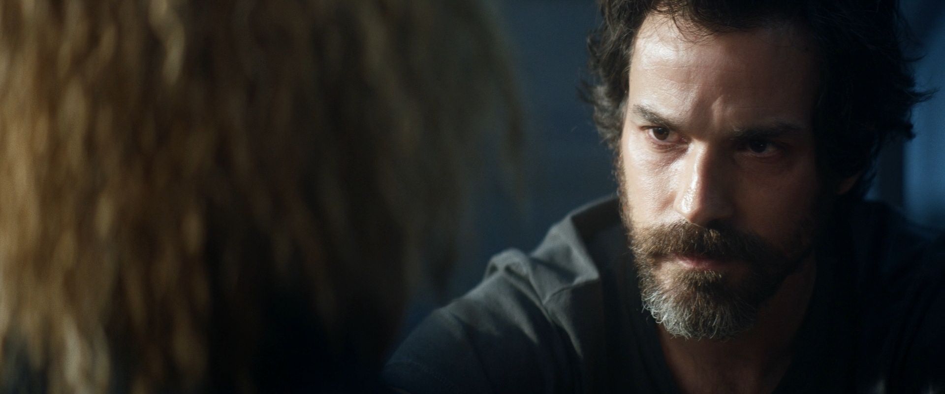 extant_StarTrek_PIC_1x08-BrokenPieces_04197.jpg