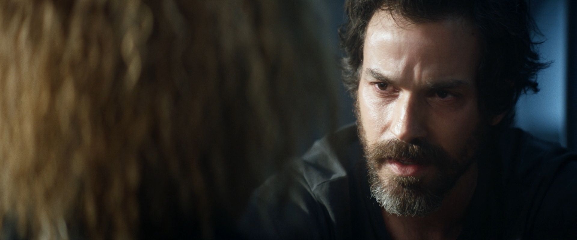 extant_StarTrek_PIC_1x08-BrokenPieces_04204.jpg