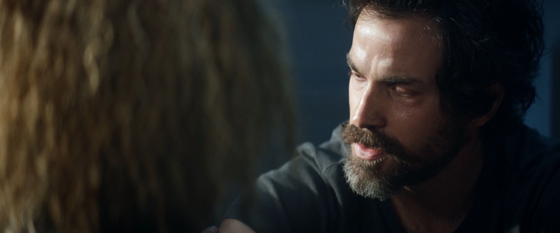 extant_StarTrek_PIC_1x08-BrokenPieces_04222.jpg