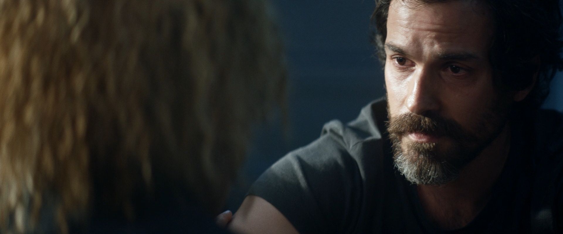 extant_StarTrek_PIC_1x08-BrokenPieces_04228.jpg