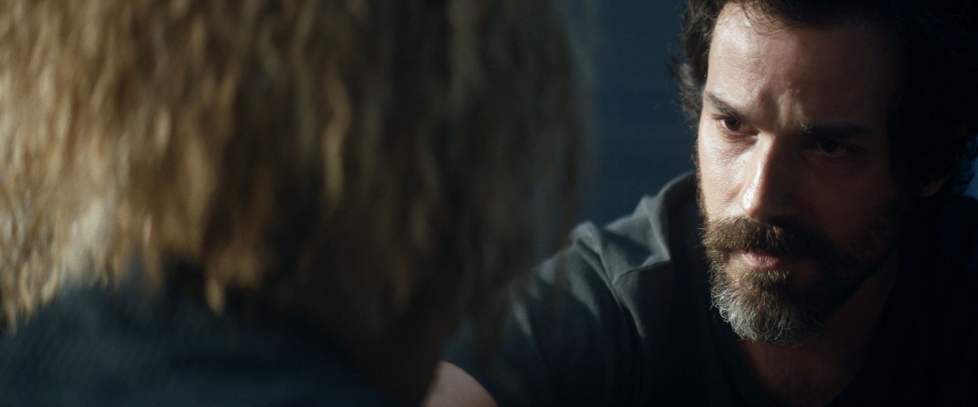 extant_StarTrek_PIC_1x08-BrokenPieces_04229.jpg