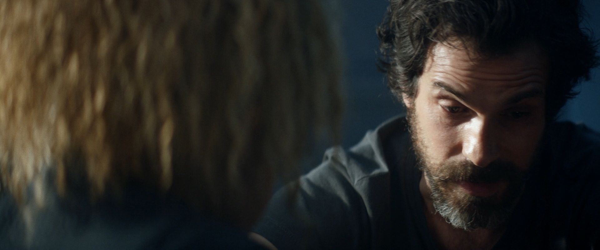 extant_StarTrek_PIC_1x08-BrokenPieces_04233.jpg