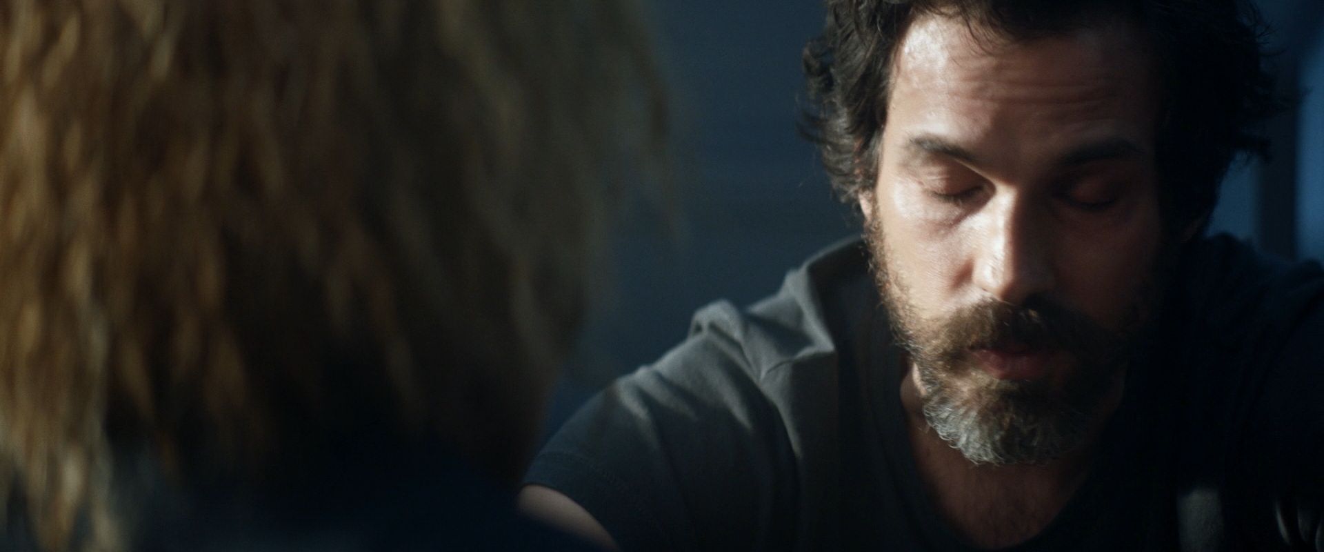 extant_StarTrek_PIC_1x08-BrokenPieces_04242.jpg