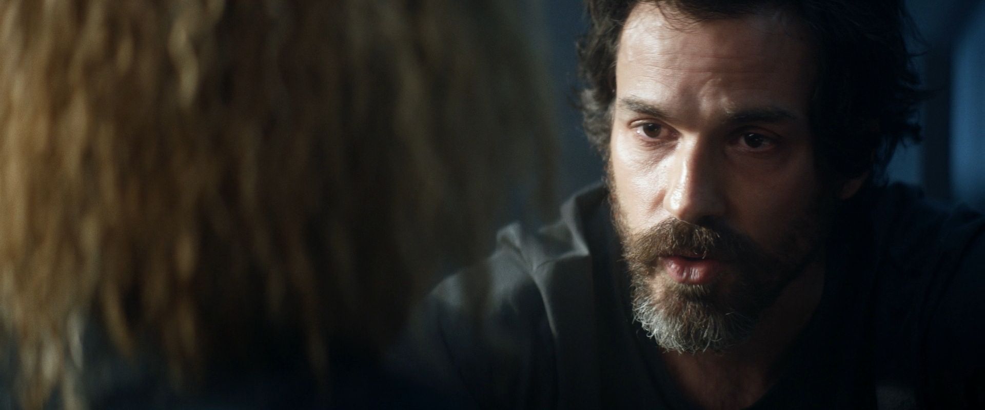 extant_StarTrek_PIC_1x08-BrokenPieces_04245.jpg