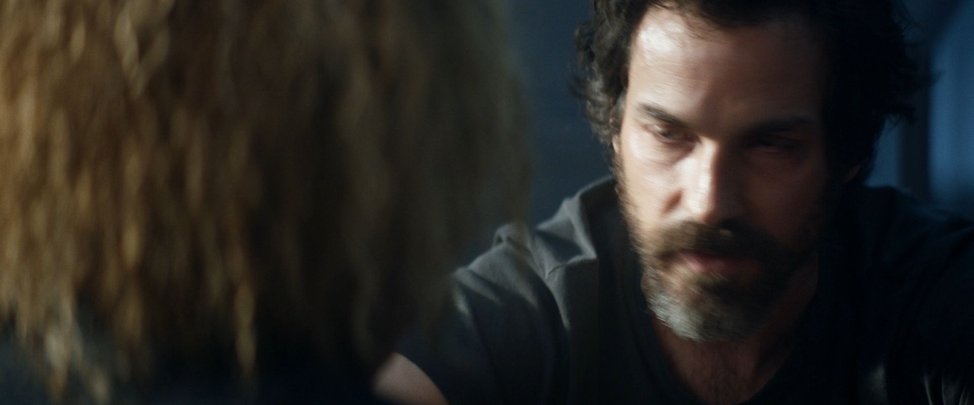 extant_StarTrek_PIC_1x08-BrokenPieces_04270.jpg