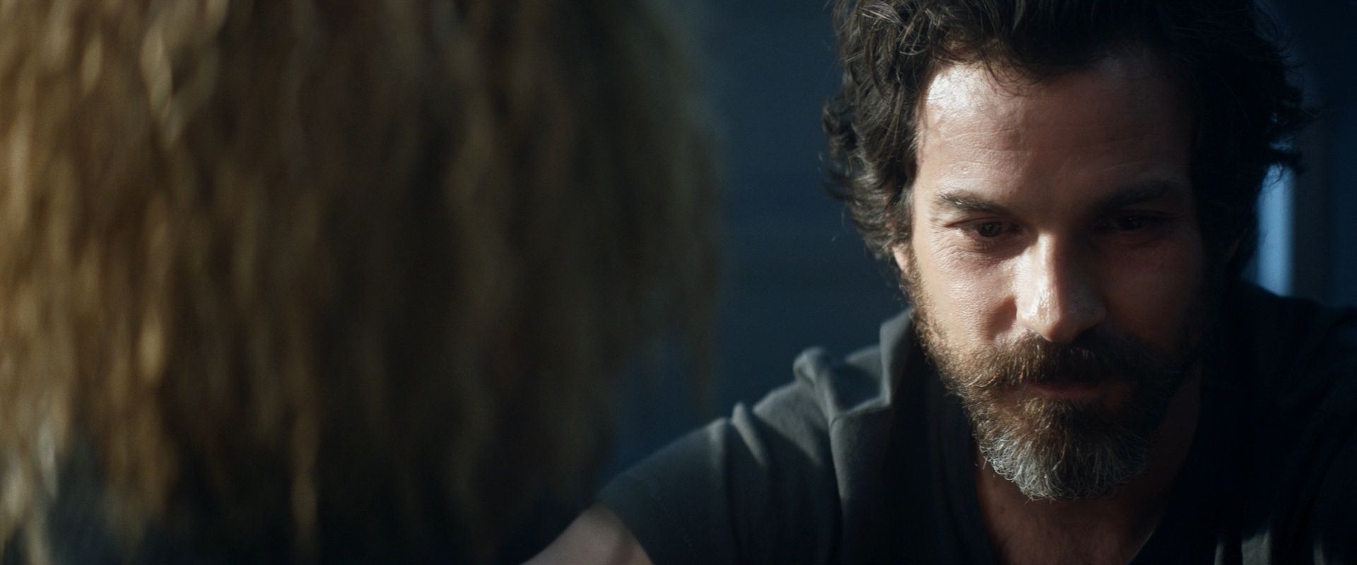extant_StarTrek_PIC_1x08-BrokenPieces_04295.jpg