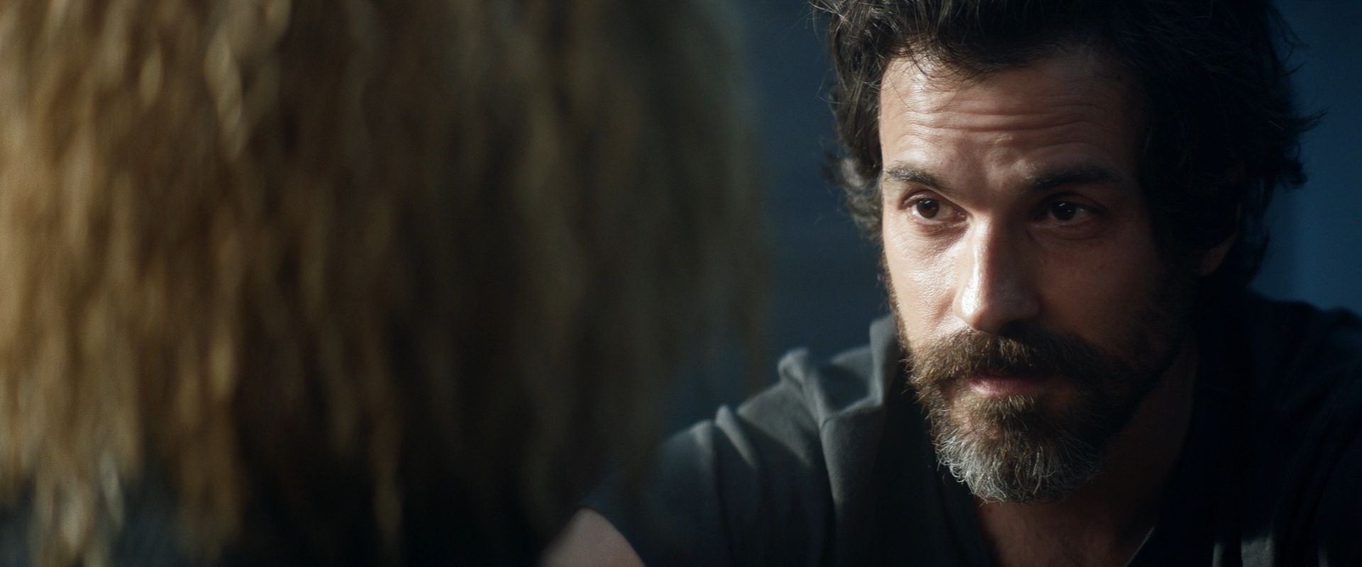 extant_StarTrek_PIC_1x08-BrokenPieces_04303.jpg