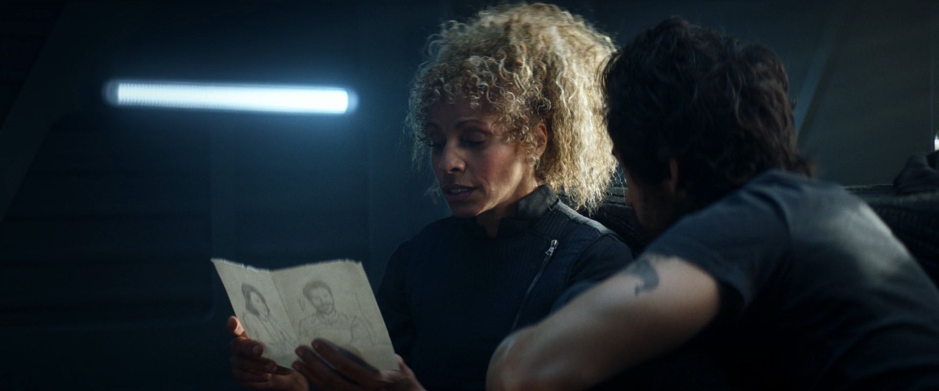extant_StarTrek_PIC_1x08-BrokenPieces_04349.jpg
