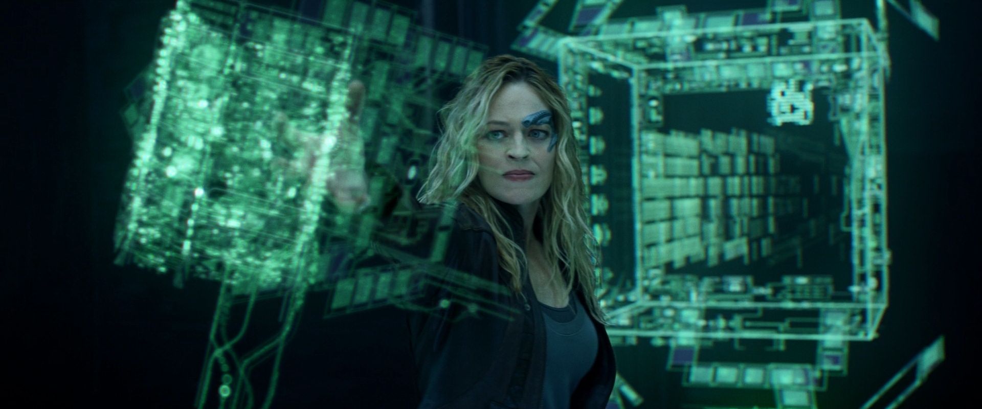 extant_StarTrek_PIC_1x08-BrokenPieces_04480.jpg
