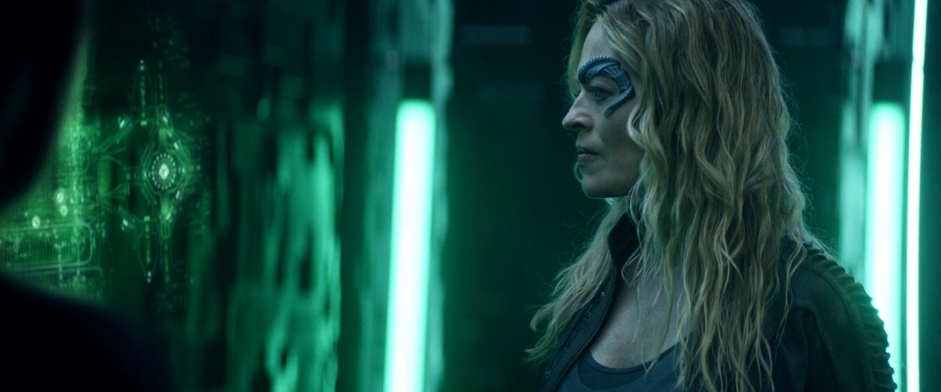 extant_StarTrek_PIC_1x08-BrokenPieces_04481.jpg
