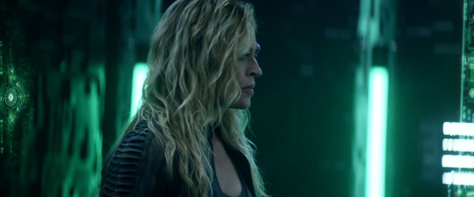extant_StarTrek_PIC_1x08-BrokenPieces_04483.jpg