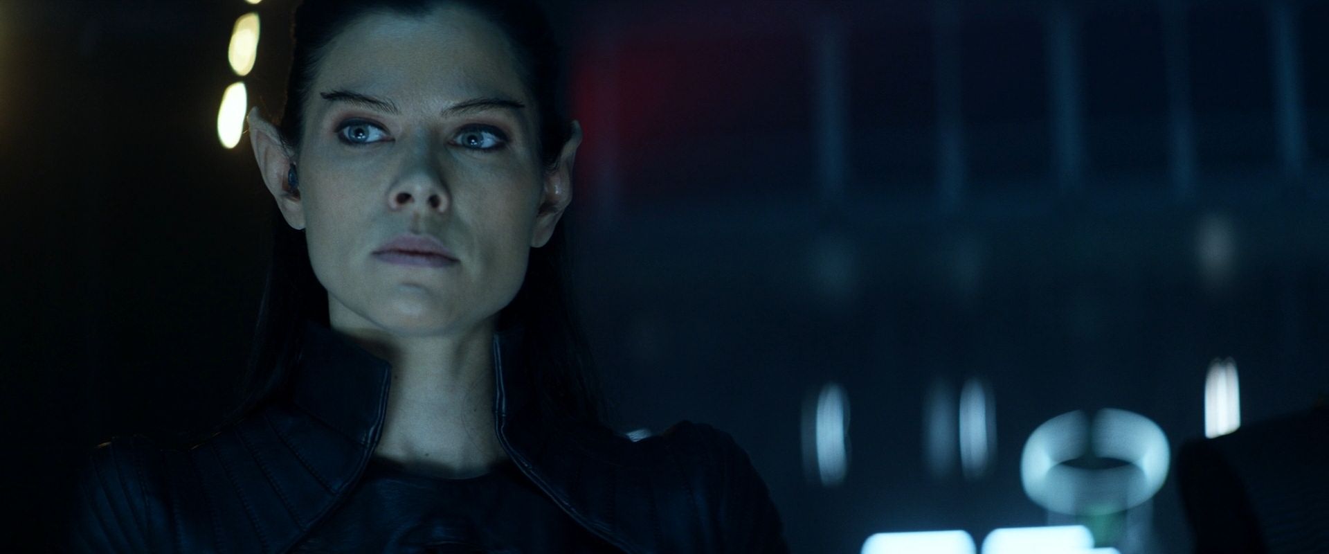 extant_StarTrek_PIC_1x08-BrokenPieces_04521.jpg