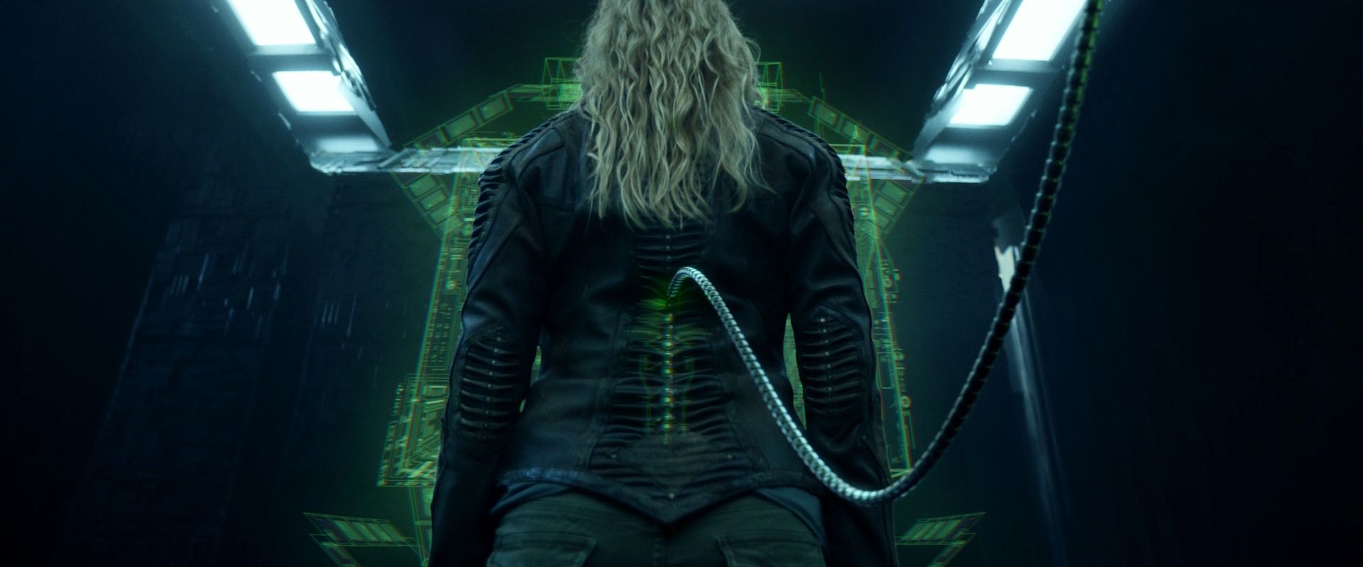 extant_StarTrek_PIC_1x08-BrokenPieces_04532.jpg