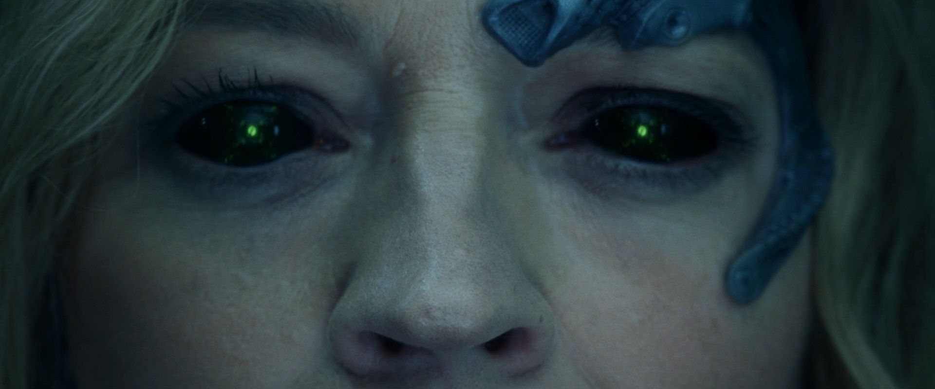 extant_StarTrek_PIC_1x08-BrokenPieces_04557.jpg