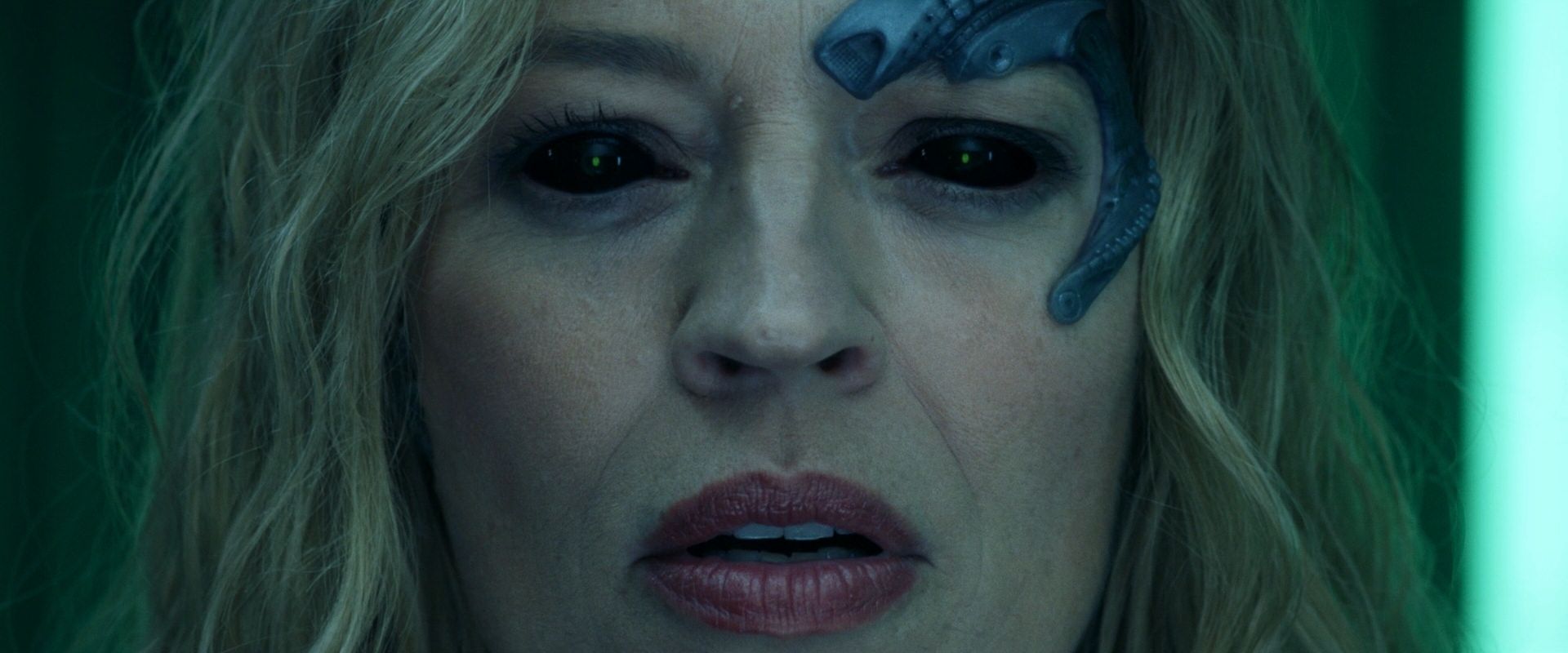 extant_StarTrek_PIC_1x08-BrokenPieces_04568.jpg