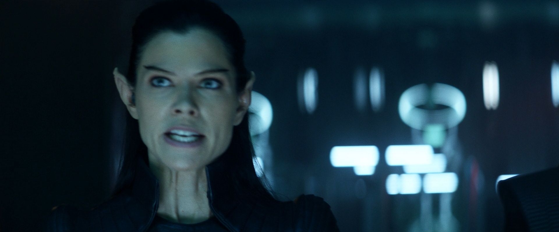 extant_StarTrek_PIC_1x08-BrokenPieces_04580.jpg