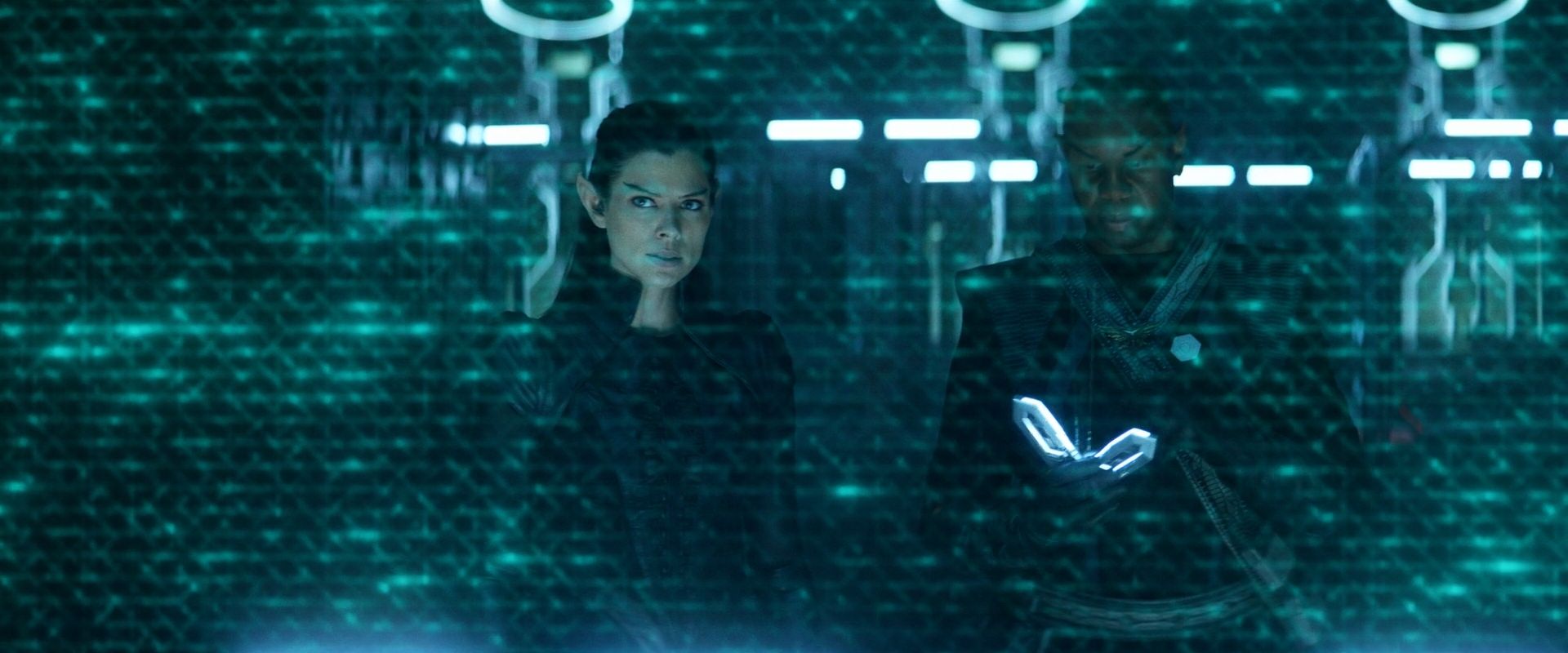 extant_StarTrek_PIC_1x08-BrokenPieces_04582.jpg