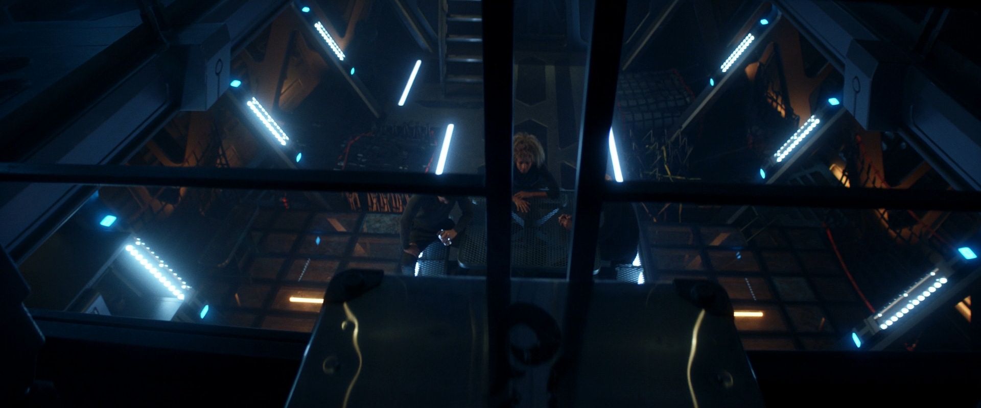 extant_StarTrek_PIC_1x08-BrokenPieces_04629.jpg