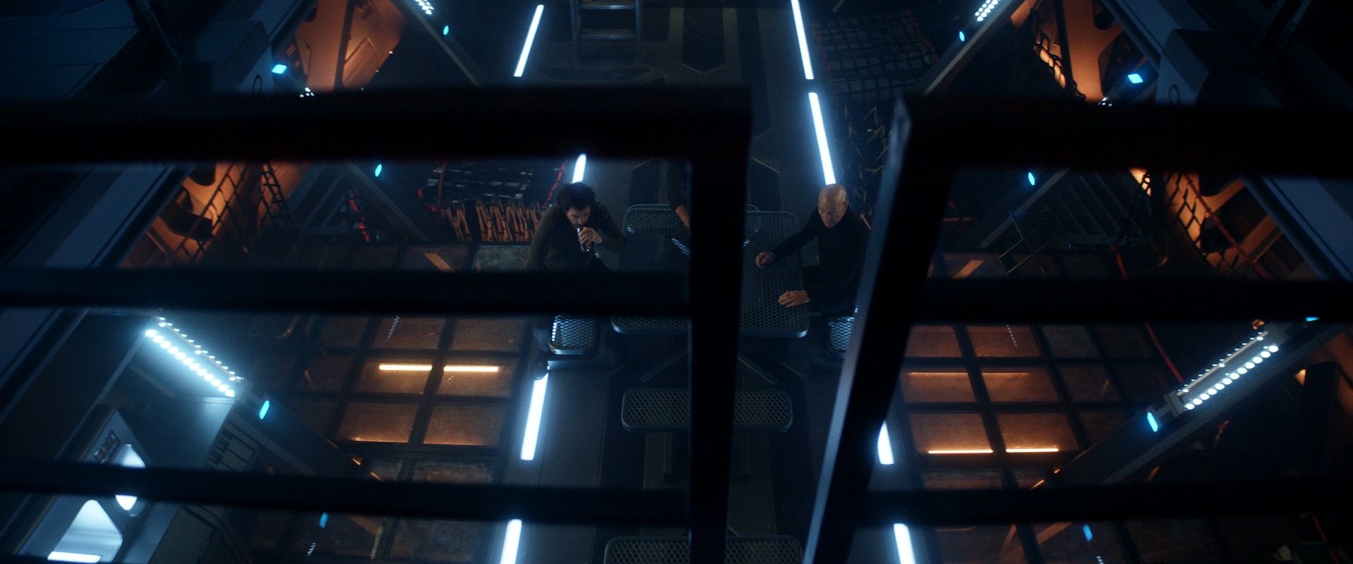 extant_StarTrek_PIC_1x08-BrokenPieces_04632.jpg