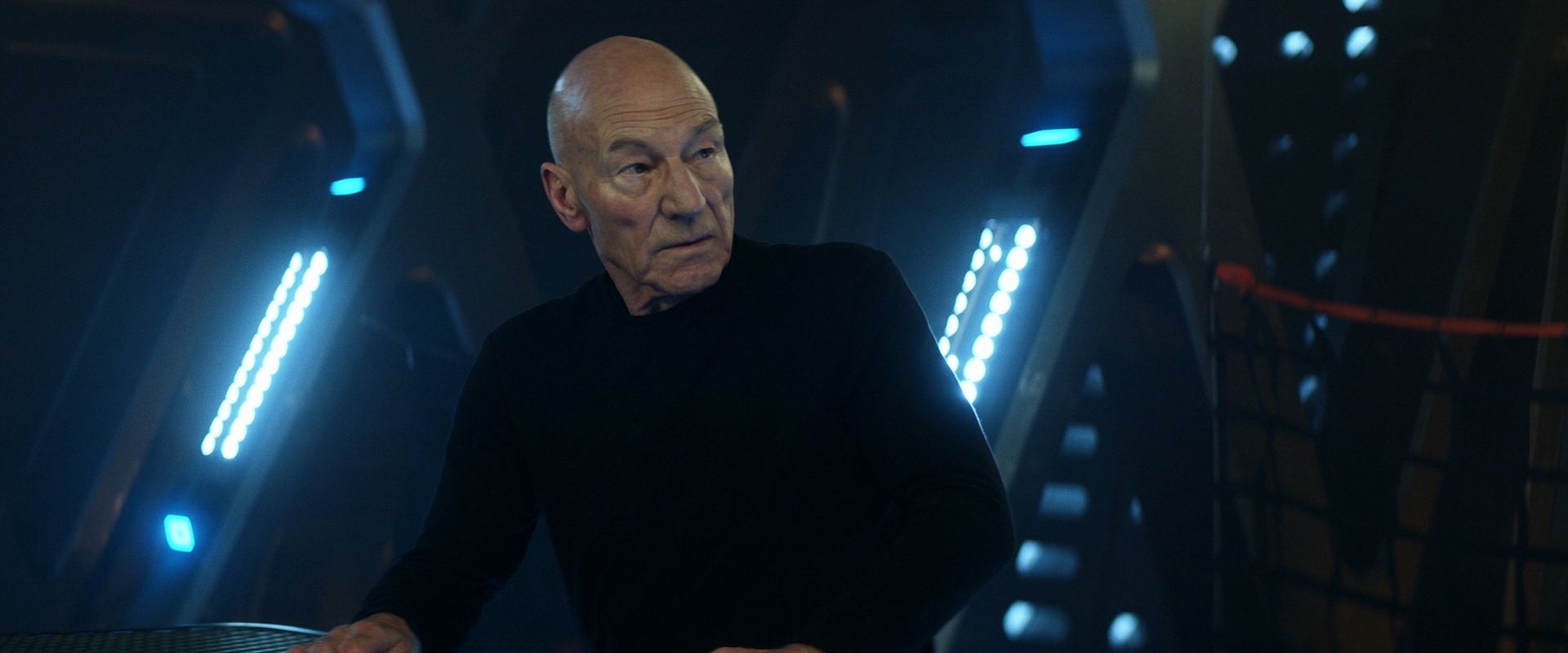 extant_StarTrek_PIC_1x08-BrokenPieces_04644.jpg