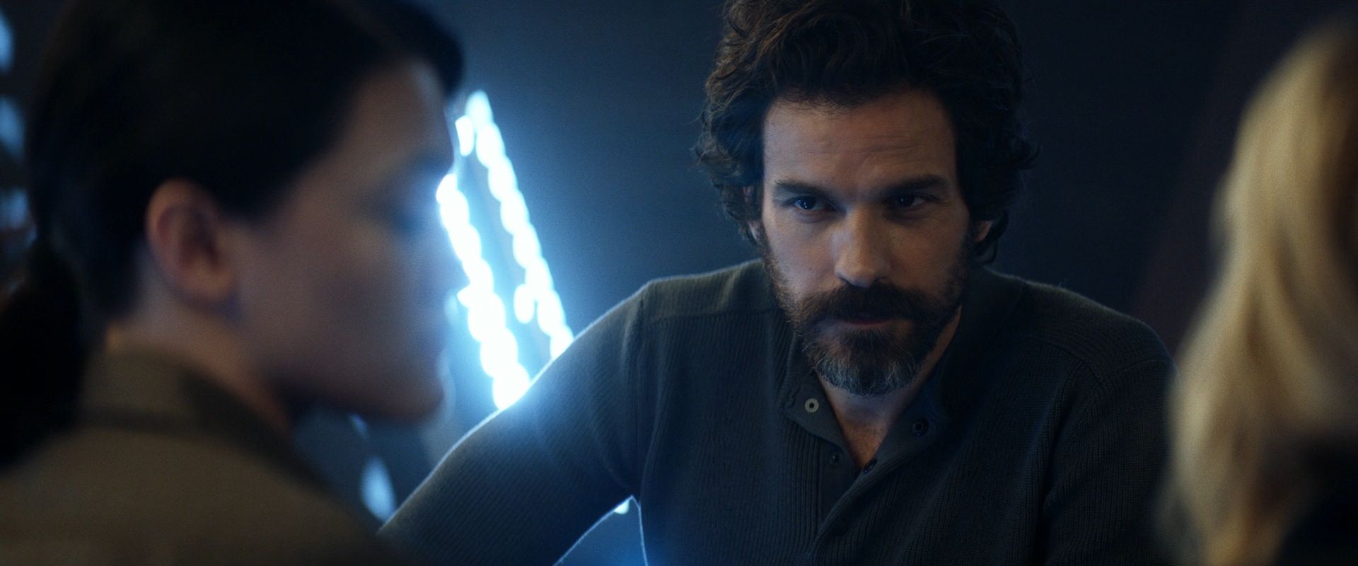 extant_StarTrek_PIC_1x08-BrokenPieces_04717.jpg