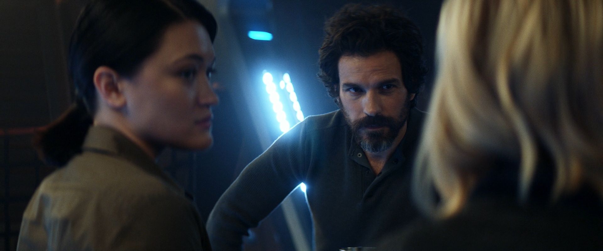 extant_StarTrek_PIC_1x08-BrokenPieces_04728.jpg