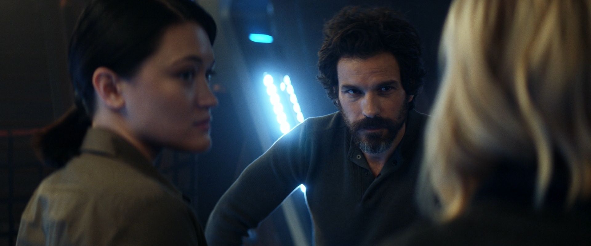 extant_StarTrek_PIC_1x08-BrokenPieces_04729.jpg