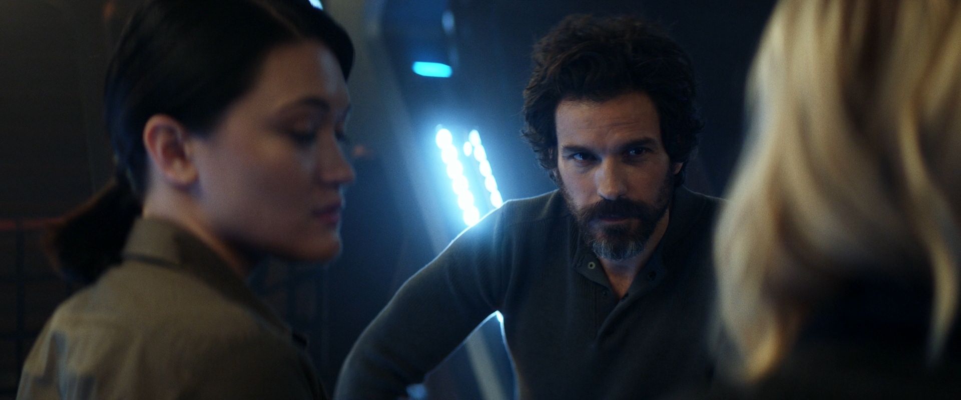 extant_StarTrek_PIC_1x08-BrokenPieces_04731.jpg