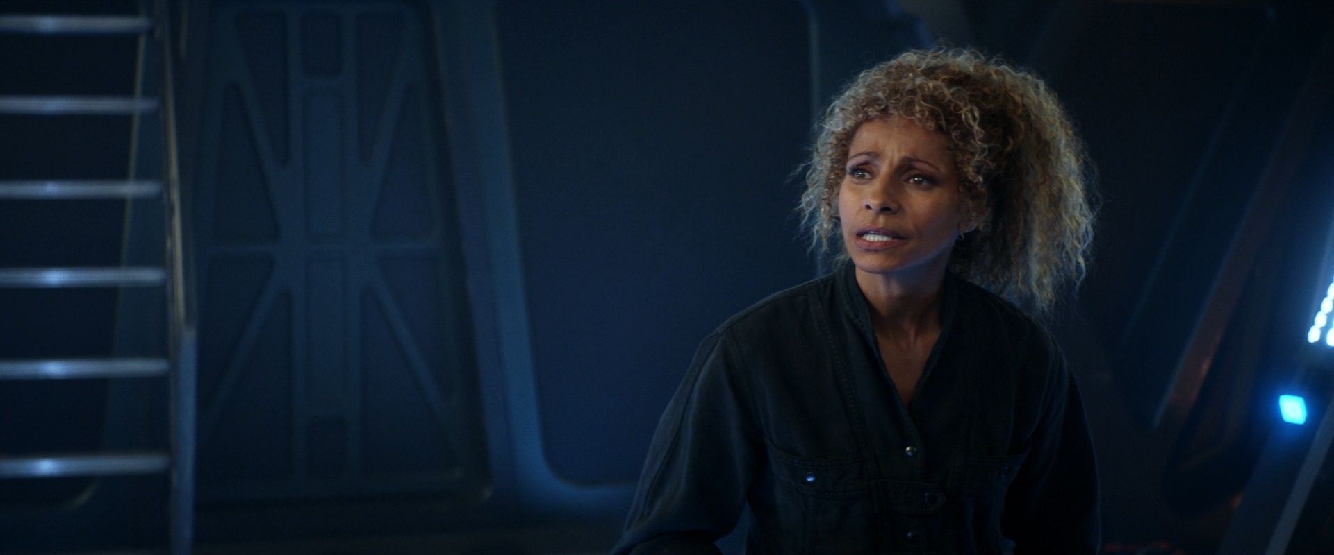 extant_StarTrek_PIC_1x08-BrokenPieces_04770.jpg