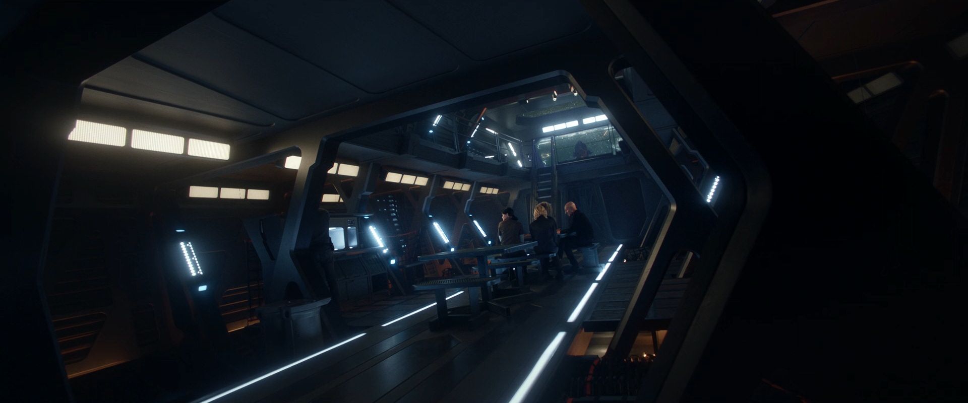 extant_StarTrek_PIC_1x08-BrokenPieces_04779.jpg