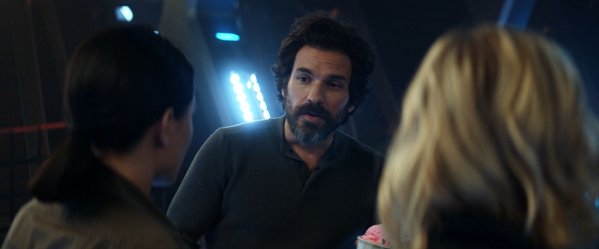 extant_StarTrek_PIC_1x08-BrokenPieces_04793.jpg